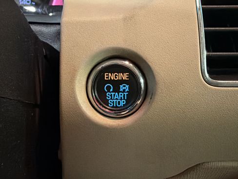 Used 2017 Ford Flex SEL w/ Equipment Group 202A FWD image 17