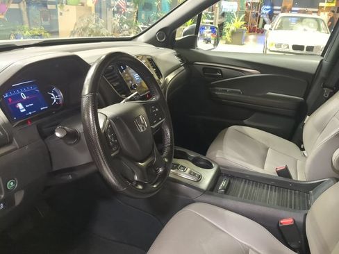 Used 2023 Honda Passport EX-L image 13