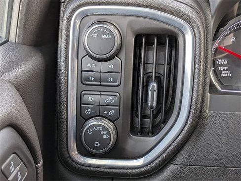 Used 2022 Chevrolet Silverado 1500 LT Trail Boss w/ LPO, Dark Essentials Package image 21