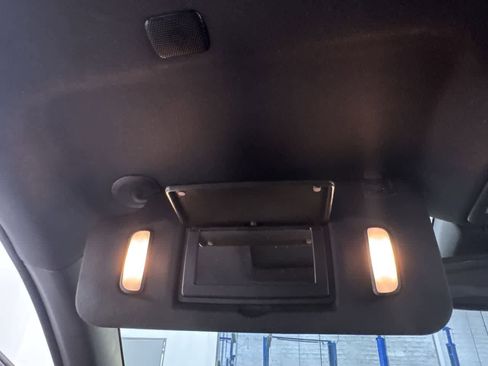 Used 2024 Chevrolet Colorado LT w/ LT Convenience Package III image 31