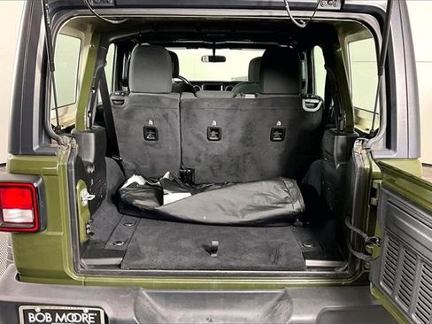 Used 2022 Jeep Wrangler Unlimited Sport image 30