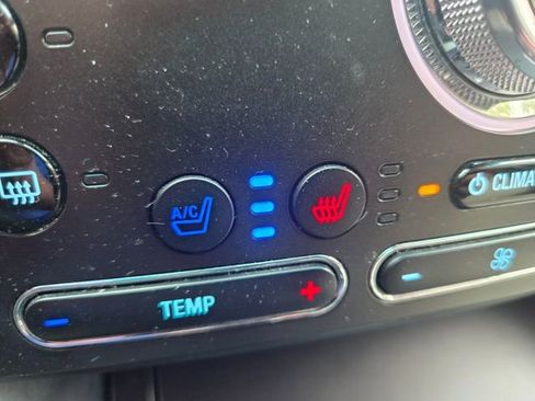 Used 2016 Ford Explorer Platinum AWD/4WD image 17