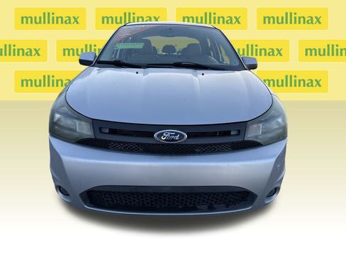 Used 2011 Ford Focus SES w/ 401A Rapid Spec Order Code image 11