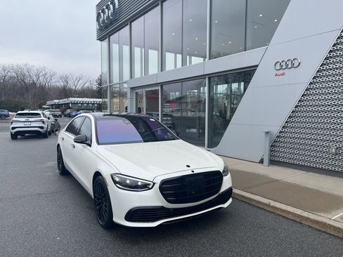 Used 2021 Mercedes-Benz S 580 4MATIC Sedan image 1