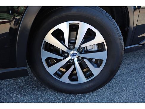 Used 2020 Subaru Outback Premium image 13