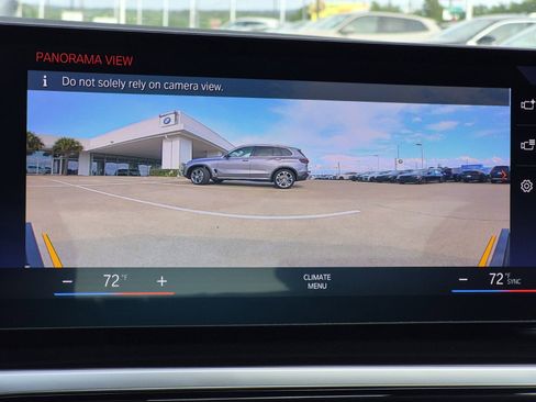 Certified 2024 BMW 230i Coupe w/ Premium Package image 27