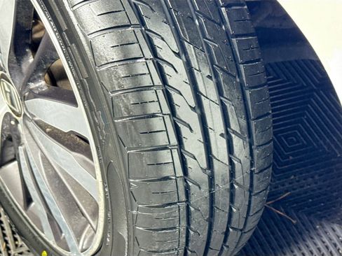 Used 2017 Honda Fit EX-L image 36