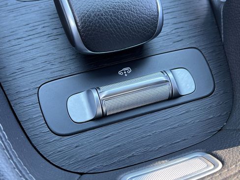 Certified 2023 Mercedes-Benz GLS 450 4MATIC image 35