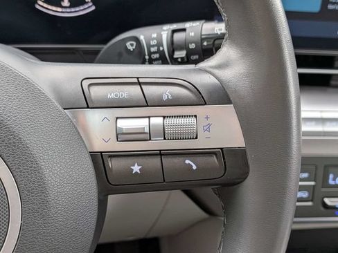 Used 2024 Hyundai Kona SEL FWD image 27