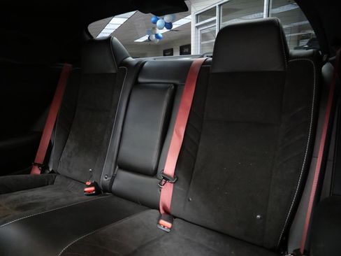 Used 2022 Dodge Challenger SRT Hellcat w/ Plus Package image 22