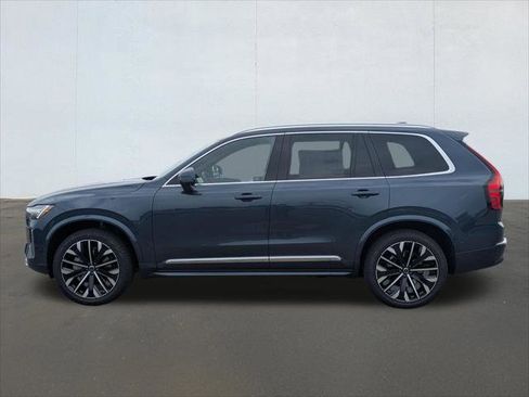 New 2026 Volvo XC90 B6 Plus w/ Protection Package Premier image 3