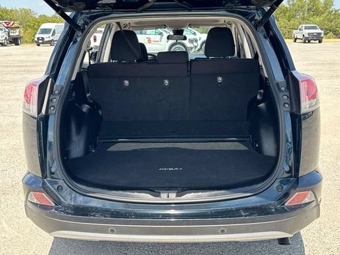 Used 2018 Toyota RAV4 XLE w/ Convenience Package AWD/4WD image 24