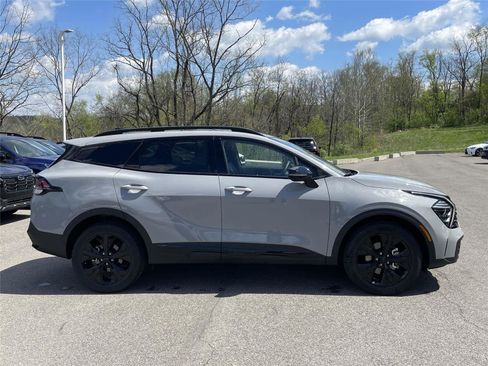 Used 2025 Kia Sportage X-Line w/ Premium Package AWD/4WD image 6