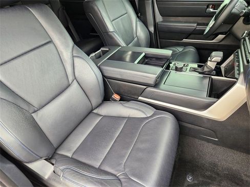 Used 2024 Toyota Sequoia Platinum image 10