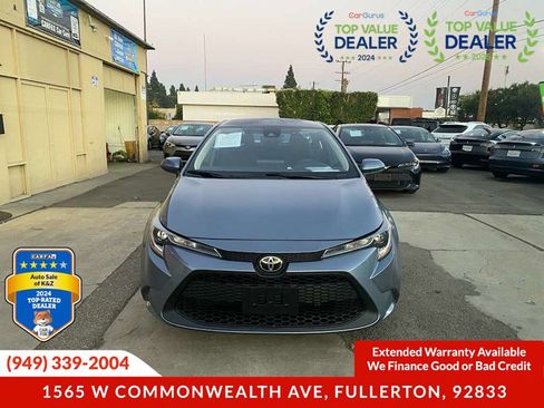 Used 2022 Toyota Corolla LE w/ LE Convenience Package image 6