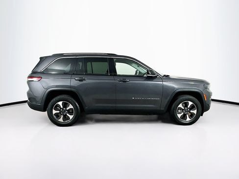 Used 2023 Jeep Grand Cherokee 4WD 4xe image 10