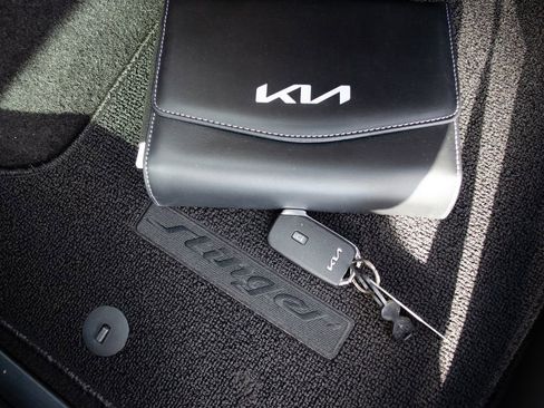 Used 2022 Kia Stinger GT-Line w/ Sun & Sound Package AWD/4WD image 35