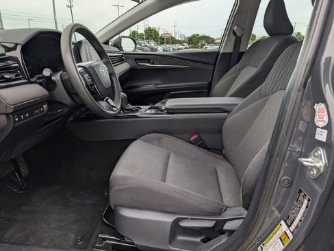 Used 2025 Toyota Camry LE image 26