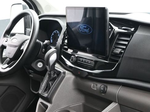 Used 2023 Ford Transit 350 XLT image 34