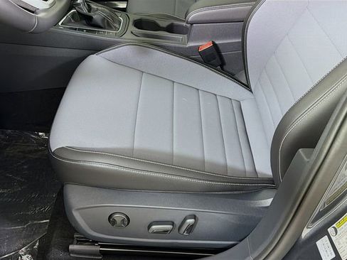 New 2026 Volkswagen Jetta SE image 20