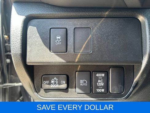 Used 2021 Toyota Tacoma TRD Sport w/ Technology Package RWD image 11