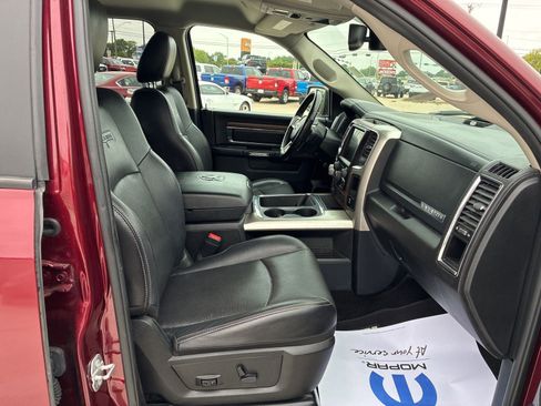 Used 2017 RAM 1500 Laramie w/ Convenience Group AWD/4WD image 19