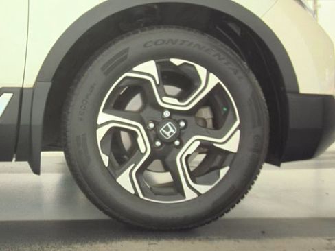 Used 2018 Honda CR-V Touring image 11