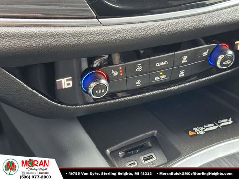 Certified 2023 Buick Enclave Essence FWD image 25
