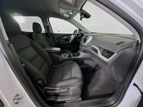 Used 2022 GMC Terrain SLE w/ Driver Convenience Package image 30