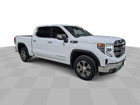 Certified 2025 GMC Sierra 1500 SLT image 2