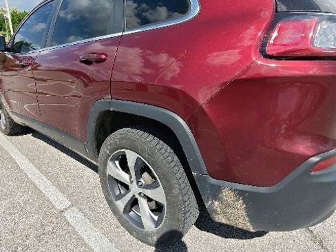 Used 2019 Jeep Cherokee Limited AWD/4WD image 15