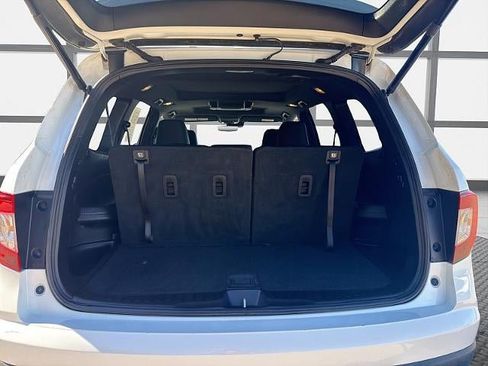 Used 2021 Honda Pilot Black Edition image 45