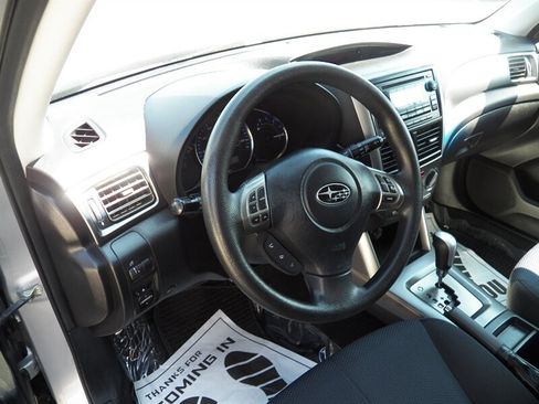 Used 2012 Subaru Forester 2.5X Premium AWD/4WD image 7
