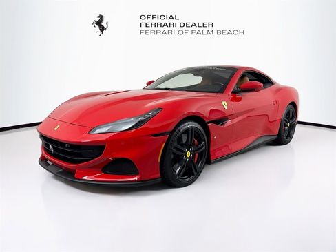 Certified 2022 Ferrari Portofino M RWD image 3