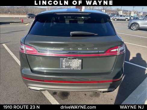 Certified 2022 Lincoln Nautilus Reserve image 4