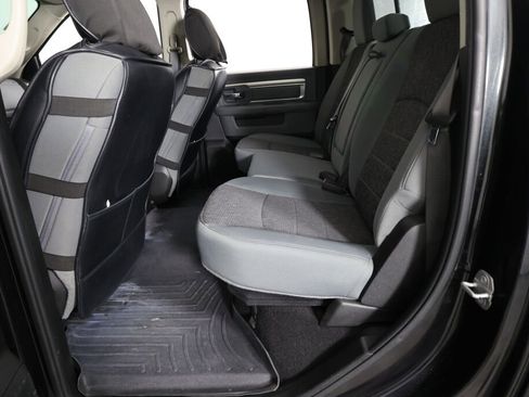 Used 2019 RAM 1500 Big Horn AWD/4WD image 17