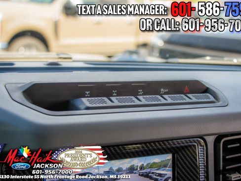 Used 2022 Ford Bronco Big Bend w/ Sasquatch Package AWD/4WD image 19