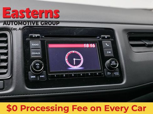Used 2018 Honda HR-V LX image 18