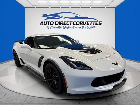 Used 2019 Chevrolet Corvette Z06 RWD image 13