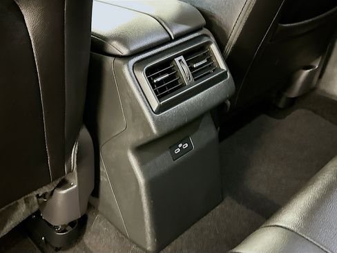 Used 2025 MAZDA CX-50 AWD 2.5 Hybrid w/ Premium Pkg image 29