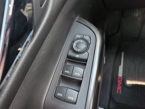 Used 2019 GMC Acadia SLT w/ Black Edition AWD/4WD image 30