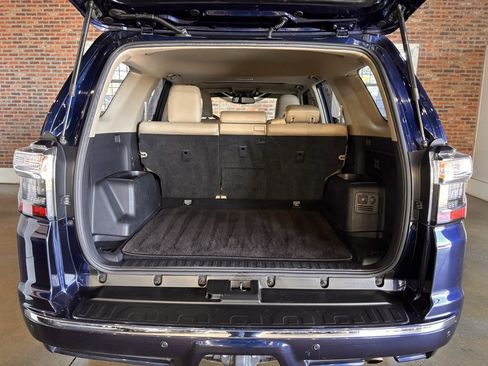 Used 2015 Toyota 4Runner Limited image 29