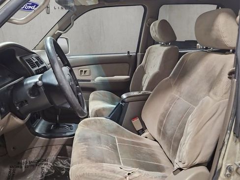Used 2001 Toyota 4Runner SR5 RWD image 15