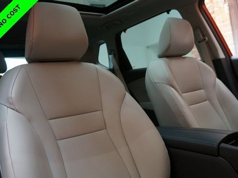 Used 2022 Nissan Rogue SV w/ SV Premium Package image 55