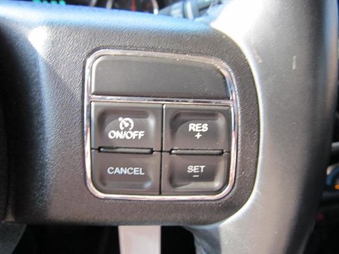 Used 2016 Jeep Wrangler Unlimited Rubicon w/ Connectivity Group image 61