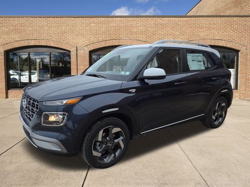 New 2026 Hyundai Venue SEL image 8