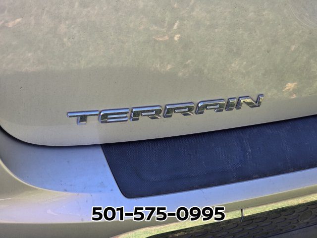 Used 2017 GMC Terrain SLT w/ Open Road Package FWD image 11