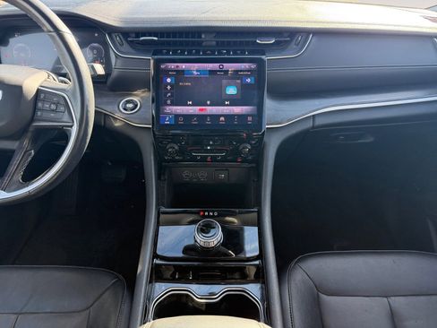 Used 2021 Jeep Grand Cherokee L Limited image 11