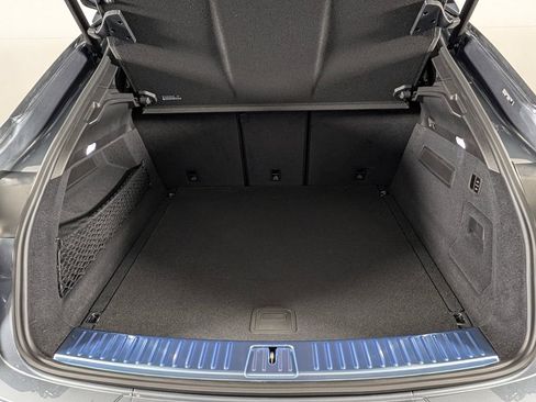 New 2026 Porsche Cayenne GTS image 17