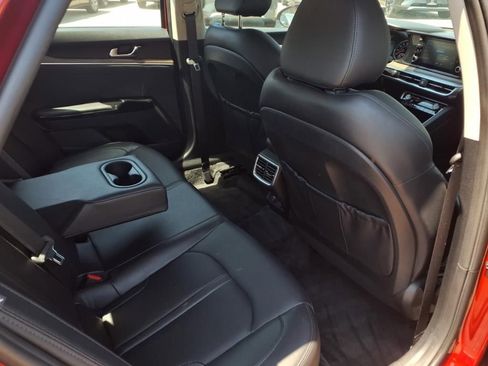 Used 2021 Kia K5 EX image 22